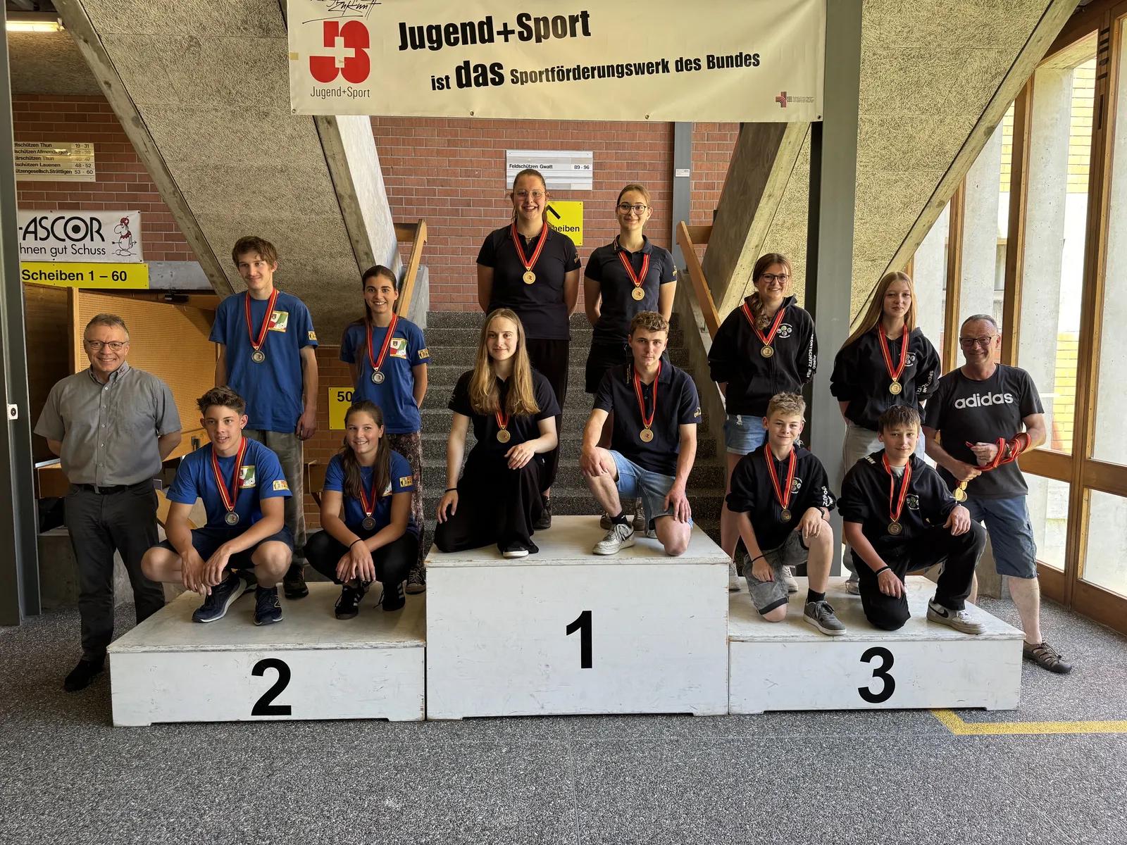 Siegerehrung der Juniorengruppen am Berner GM-Final 2026 in Thun Guntelsey – Buchholterberg auf Rang 2